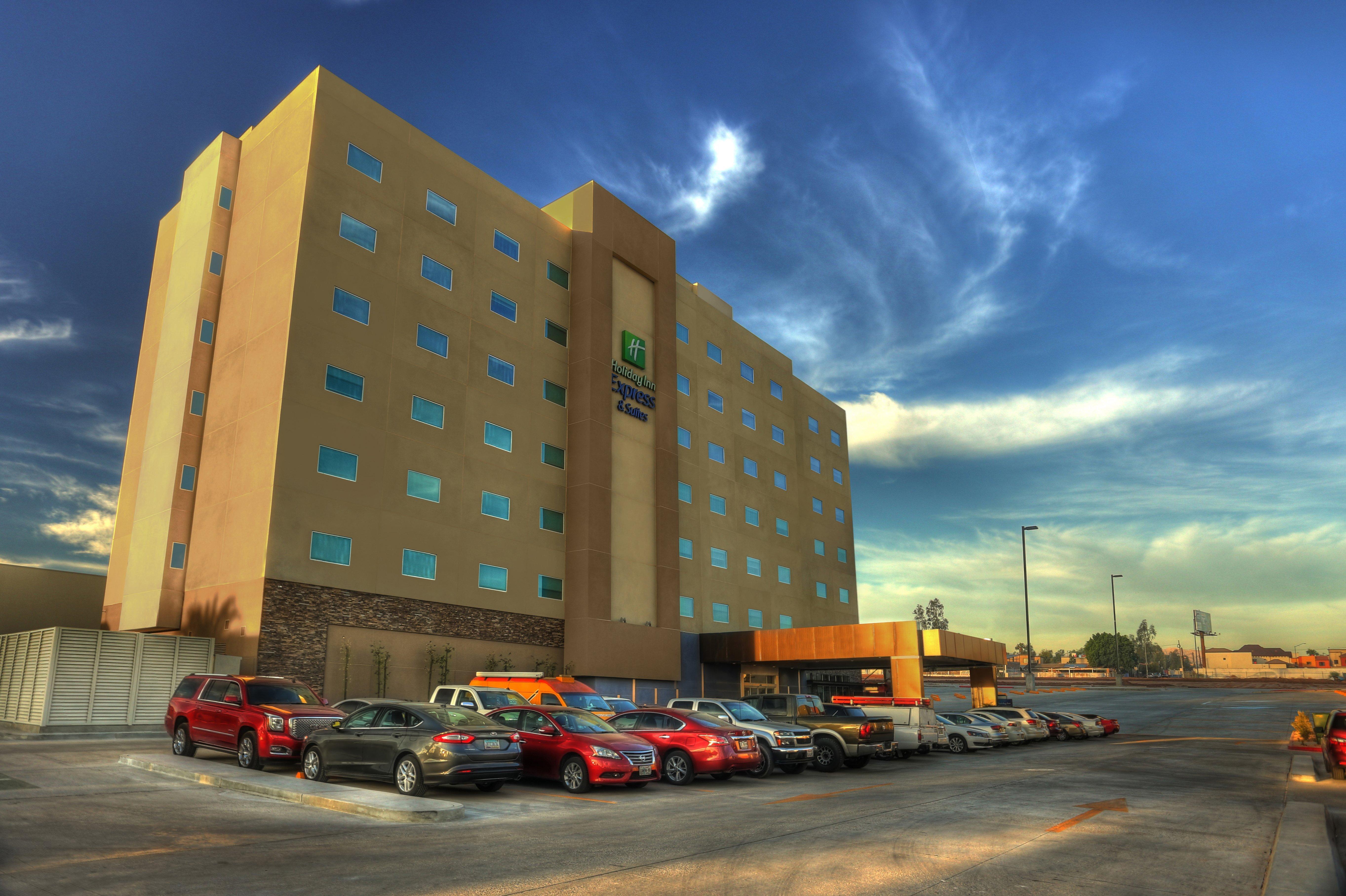 Holiday Inn Express & Suites Mexicali, An Ihg Hotel Extérieur photo